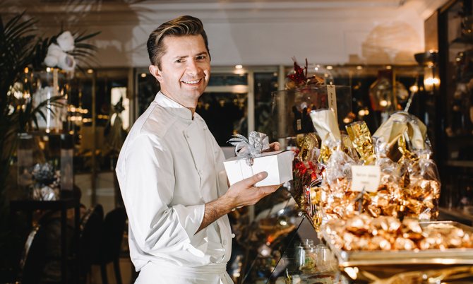 Александр Селезнев в съемке HELLO!, Монте-Карло, декабрь 2017-го