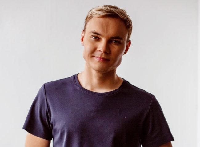 Биография и дата рождения Айдара Ракипова, его личная жизнь и творческий путь