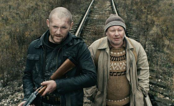 Денис Шведов - его рост составляет 190 сантиметра