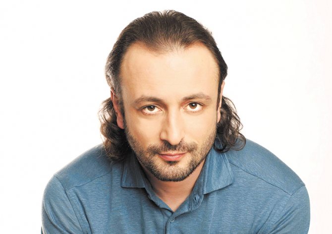 Илья авербух