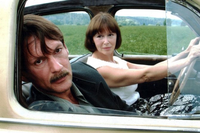 Картину «Многоточие» актриса называла подарком Эшпая на ее 50-летие