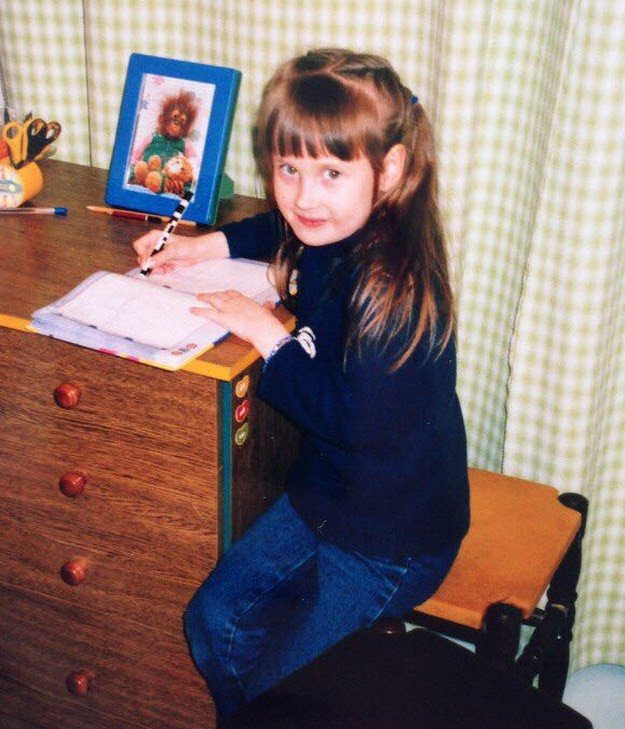 Клава Кока в детстве