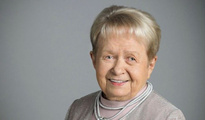 На фото: Александра Пахмутова