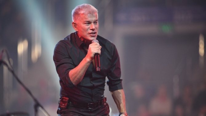 'Олег Газманов нв 18 фестивале