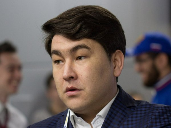 Рост, вес, возраст. Сколько лет Азамату Мусагалиеву фото