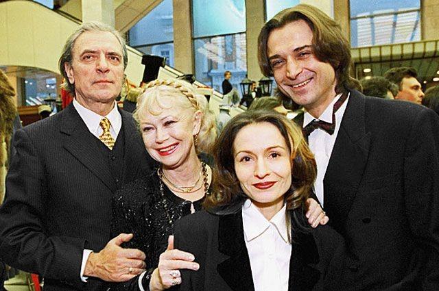 Семья Лазаревых