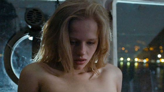 В драме «Как меня зовут» Александре Бортич досталась очень смелая роль