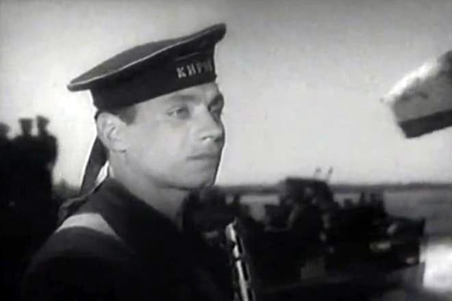 Владимир Ушаков в фильме «Морской батальон»